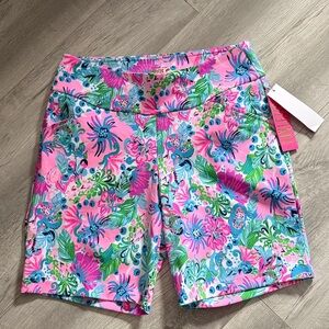 Lilly Pulitzer Reid shorts upf  50 size 10 new with tags